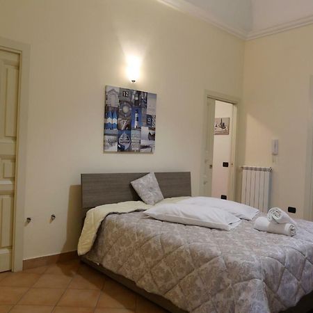 Ma Maison Caserta Luaran gambar