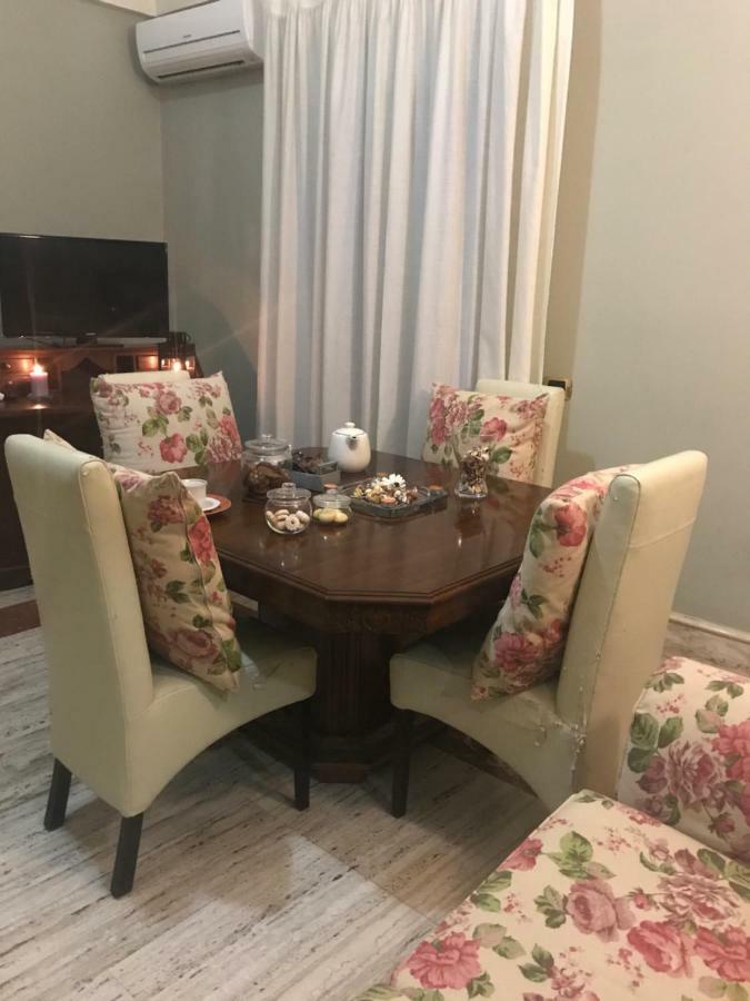 Ma Maison Caserta Luaran gambar