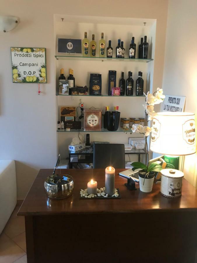 Ma Maison Caserta Luaran gambar