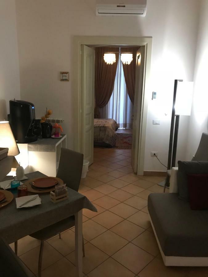 Ma Maison Caserta Luaran gambar